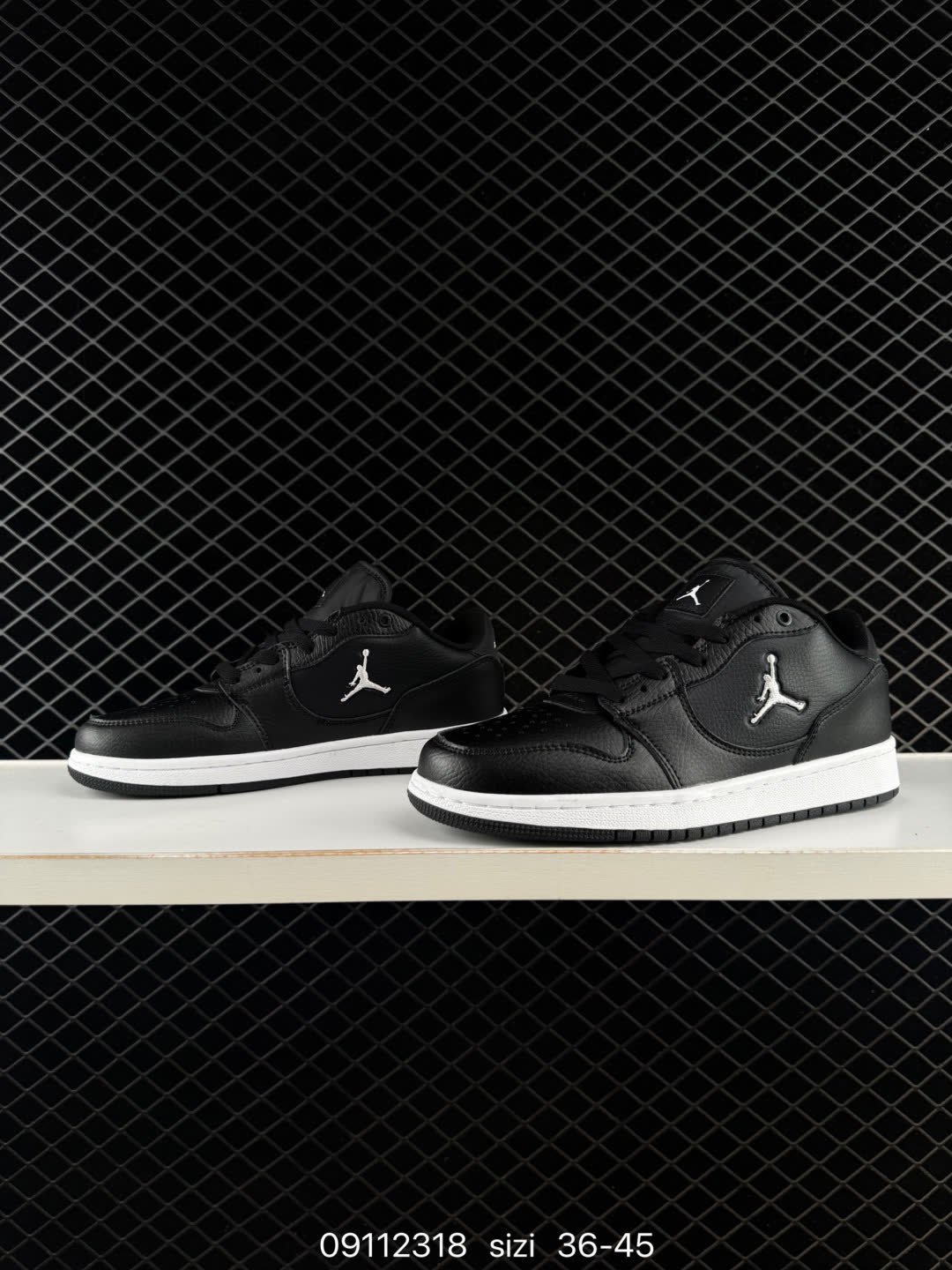 Jordan AIR COURT CONNECT LOW
